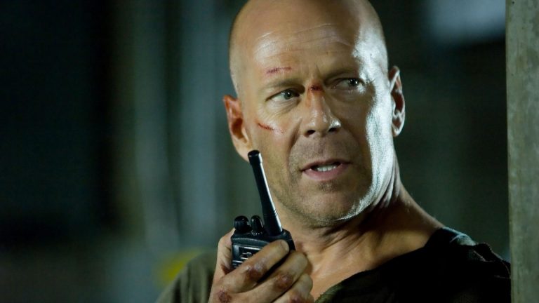 Die Hard 4 Retour En Enfer En Streaming Film Die Hard 4 - retour en enfer - CineVu Critique cinema